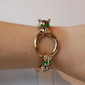 Elegant St. Thomas Gold Tone and Green Panther Bracelet Nwt